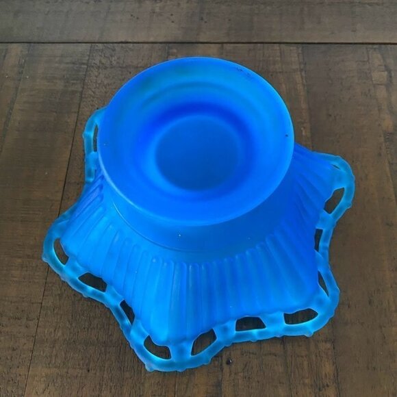 Vintage Westmorland Blue Satin Glass Ruffled Edge Bowl - Picture 5 of 7